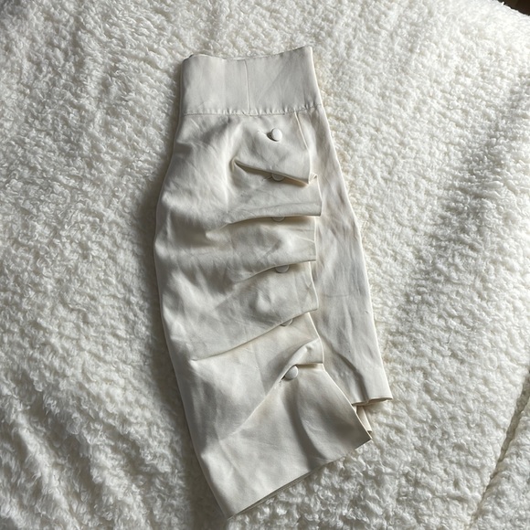 By Francine Scrunched Pencil Skirt with Buttons in Cream - Size Small - Picture 1 of 1